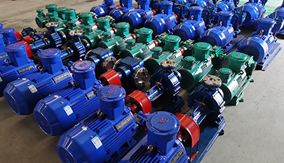Oil transfer gear pump