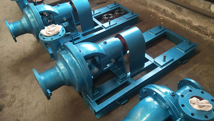 Multistage Roots Vacuum Pumps